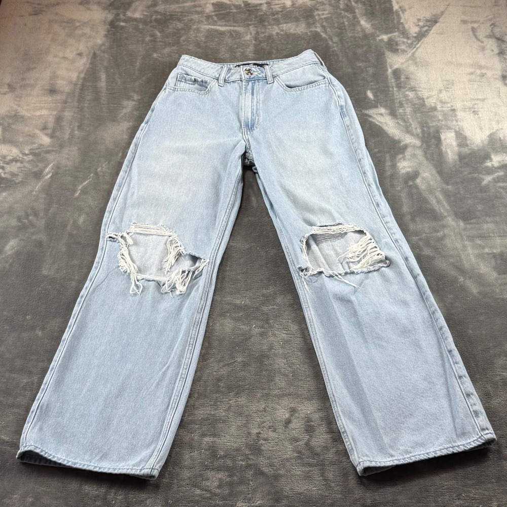 Hollister Ultra High-Rise Vintage Baggy Distressed Jeans Light Wash 3R W26R